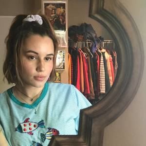 Meet your Posher, Alma viva